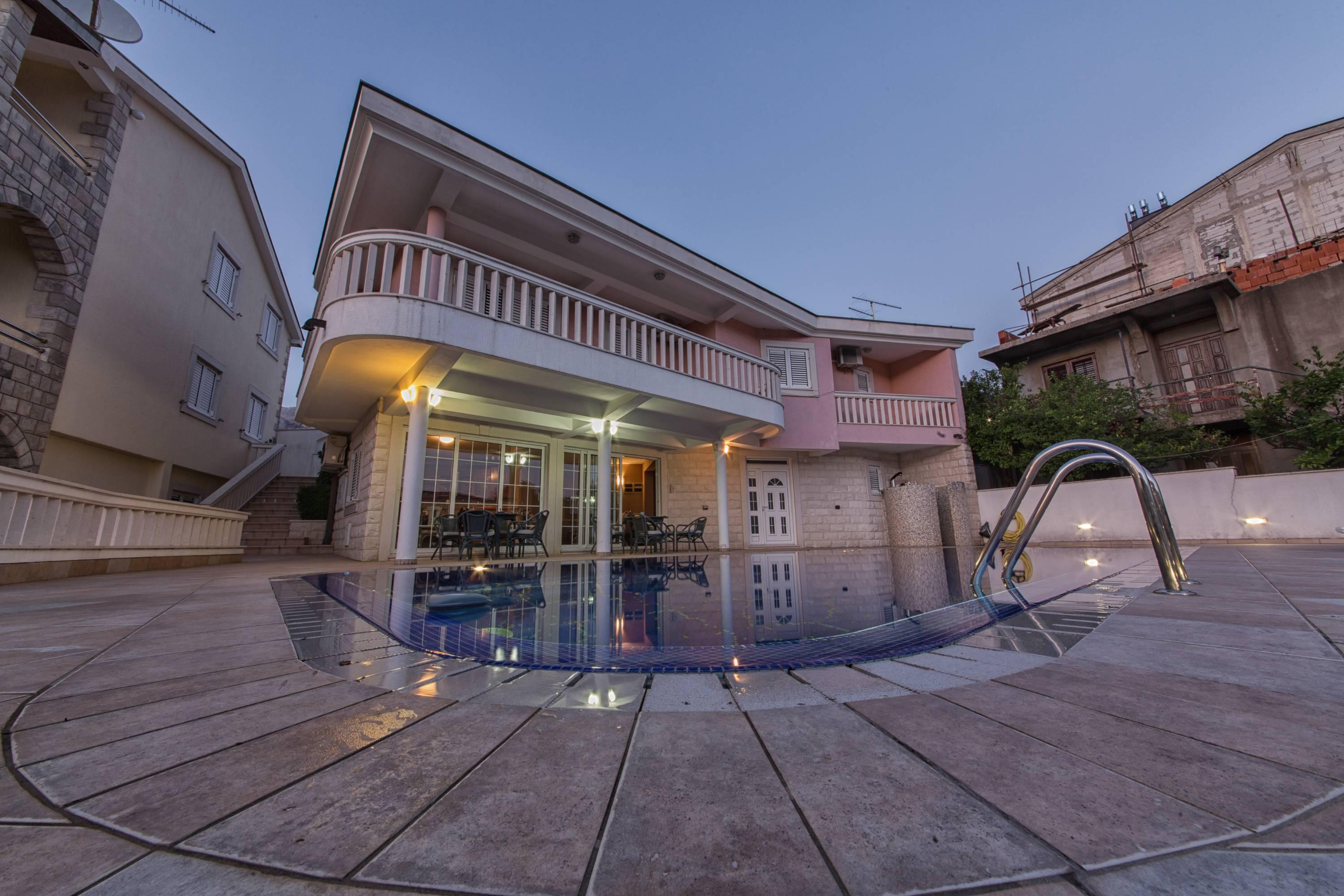 อพาร์ตเมนต์ พีแอนด์เอ็น รีสอร์ต Apartment แฮร์เซ็ก-โนวี ภายนอก รูปภาพ